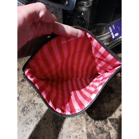 Victoria's Secret Angel Black Faux Leather Anniversary Foldover Clutch Bag - Picture 8 of 10